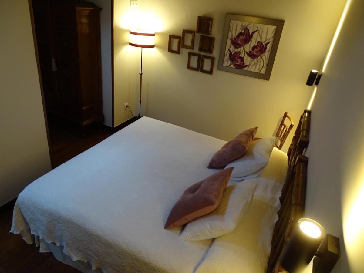 El Colladin Guest House Llerices Exterior photo